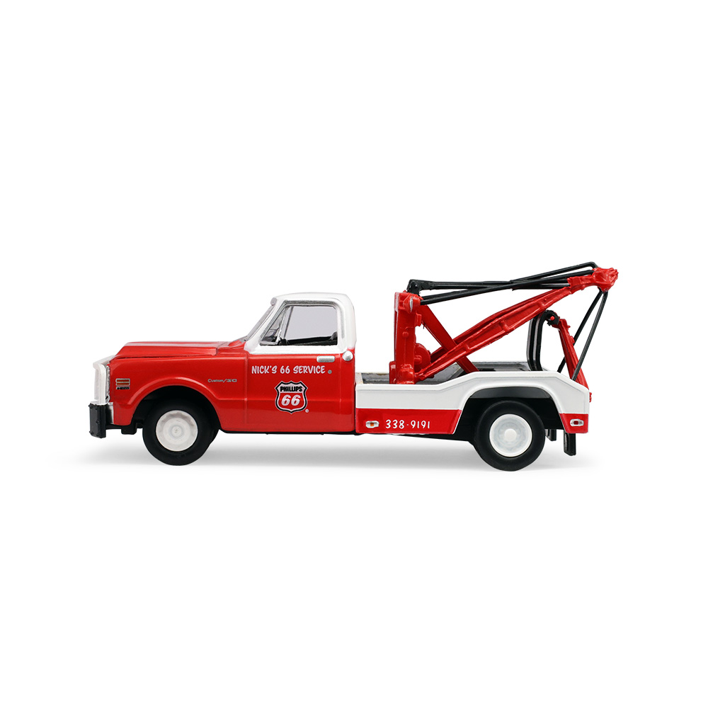 C-30 Dually Wrecker