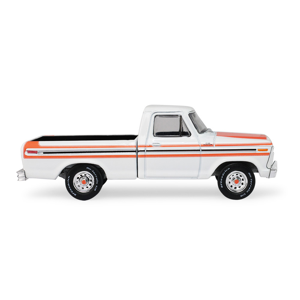 F-150 – White with Orange Stripes